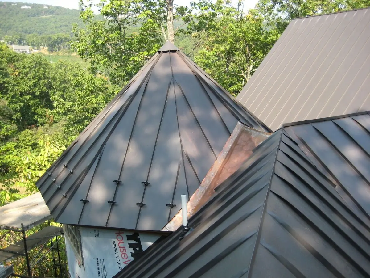 Professional Gutter Cleaning by Craftsman Roofing in Sand Section